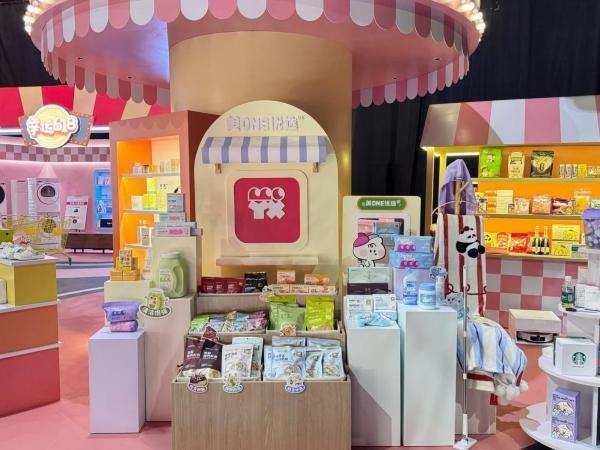 ONE优选联名模式加速代工企业品牌化突围不朽情缘网站李佳琦力挺“中国好工厂” 美(图3)